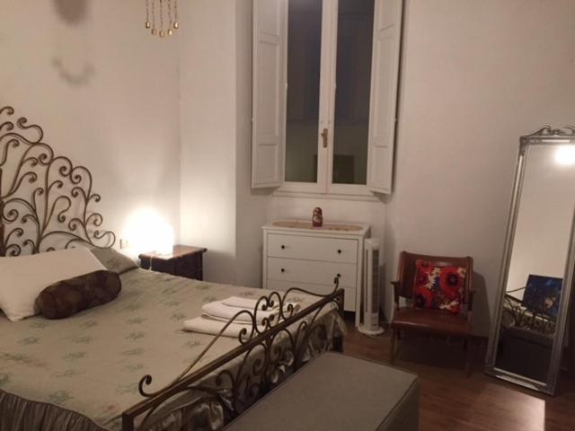 Double Large Room In Santo Spirito Oltrarno Φλωρεντία Εξωτερικό φωτογραφία